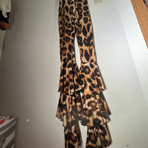 Leopard Ruffle Jumpsuit - Picture 5 of 5